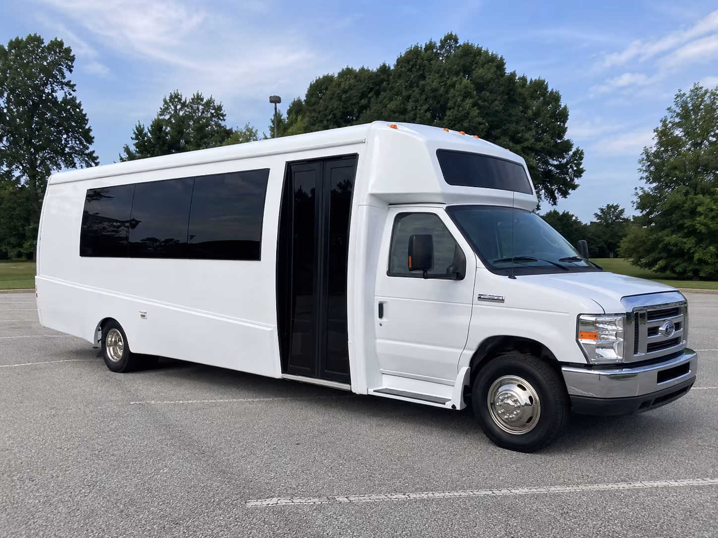 eagle mountain 18 passenger party bus