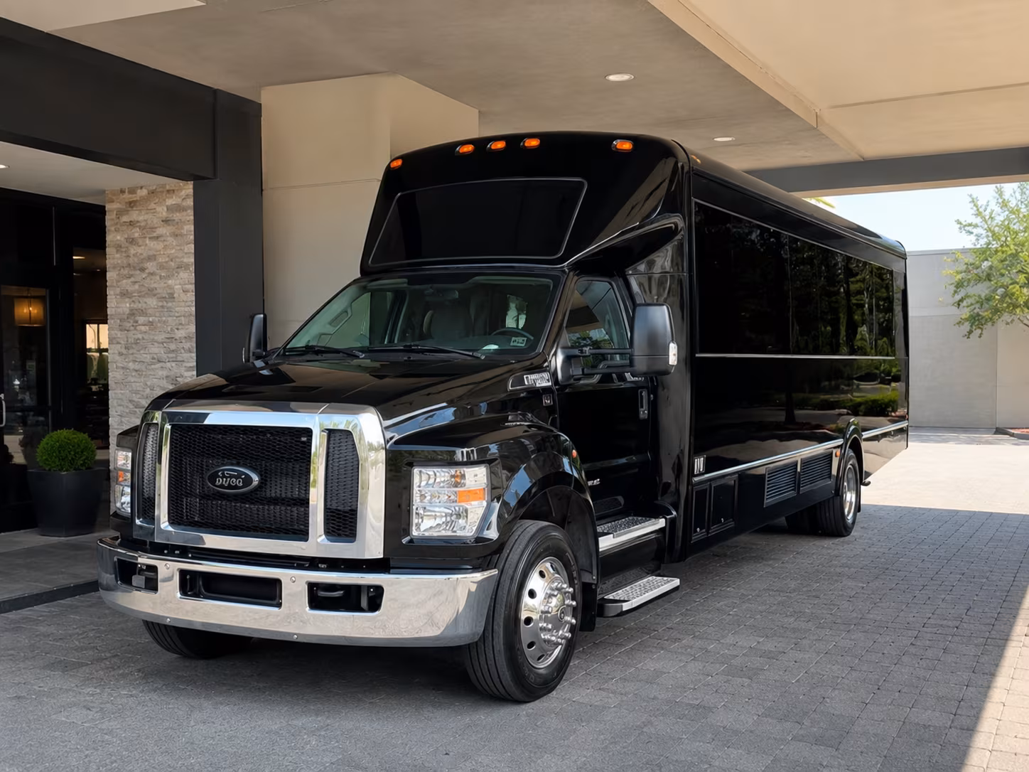 eagle mountain holiday party bus rental