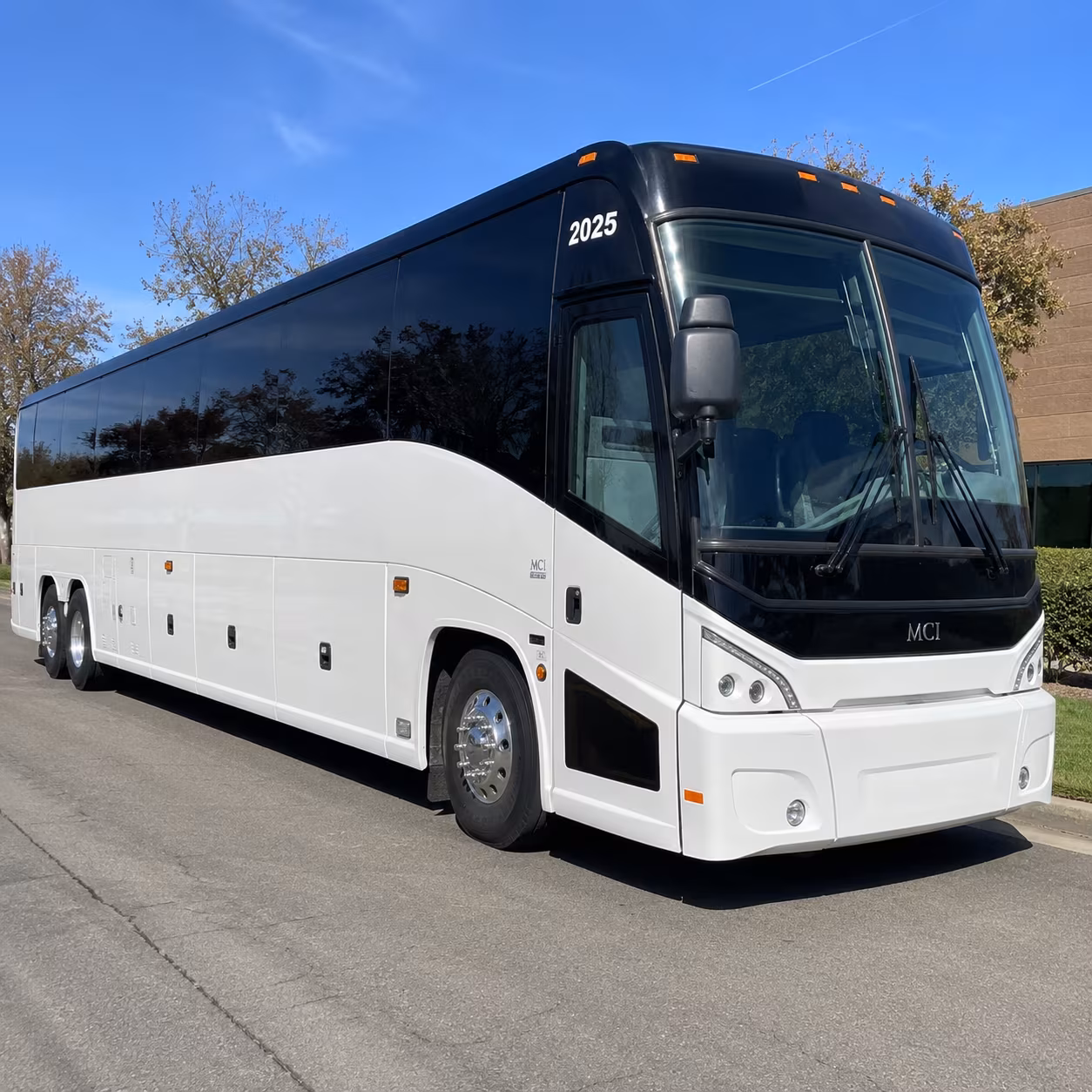herriman short and long term charter bus services for herriman businesses